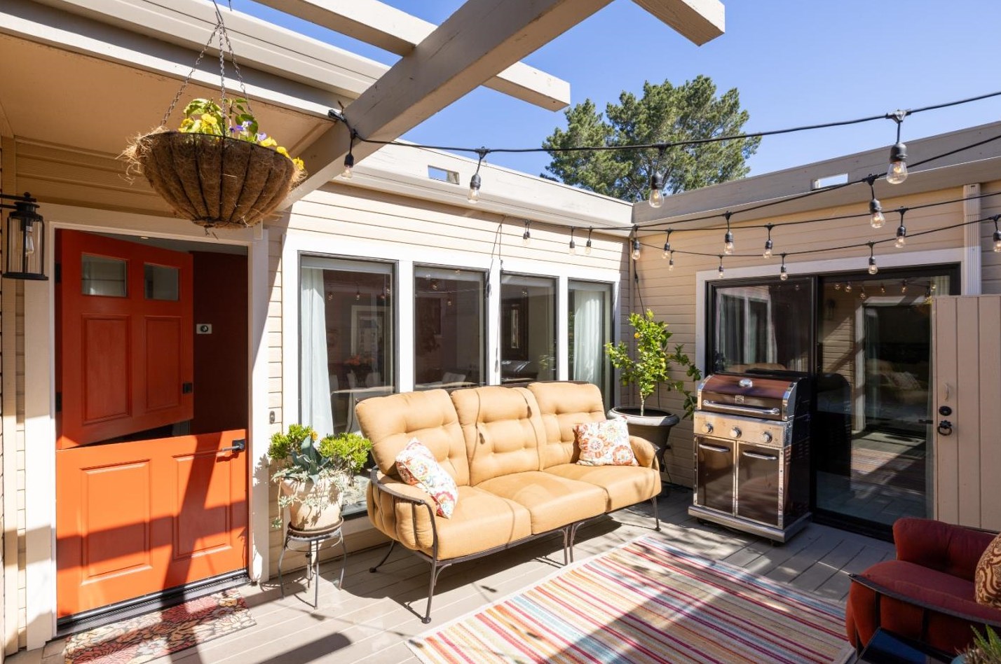 400 Mar Vista Dr 15, Monterey, CA 93940