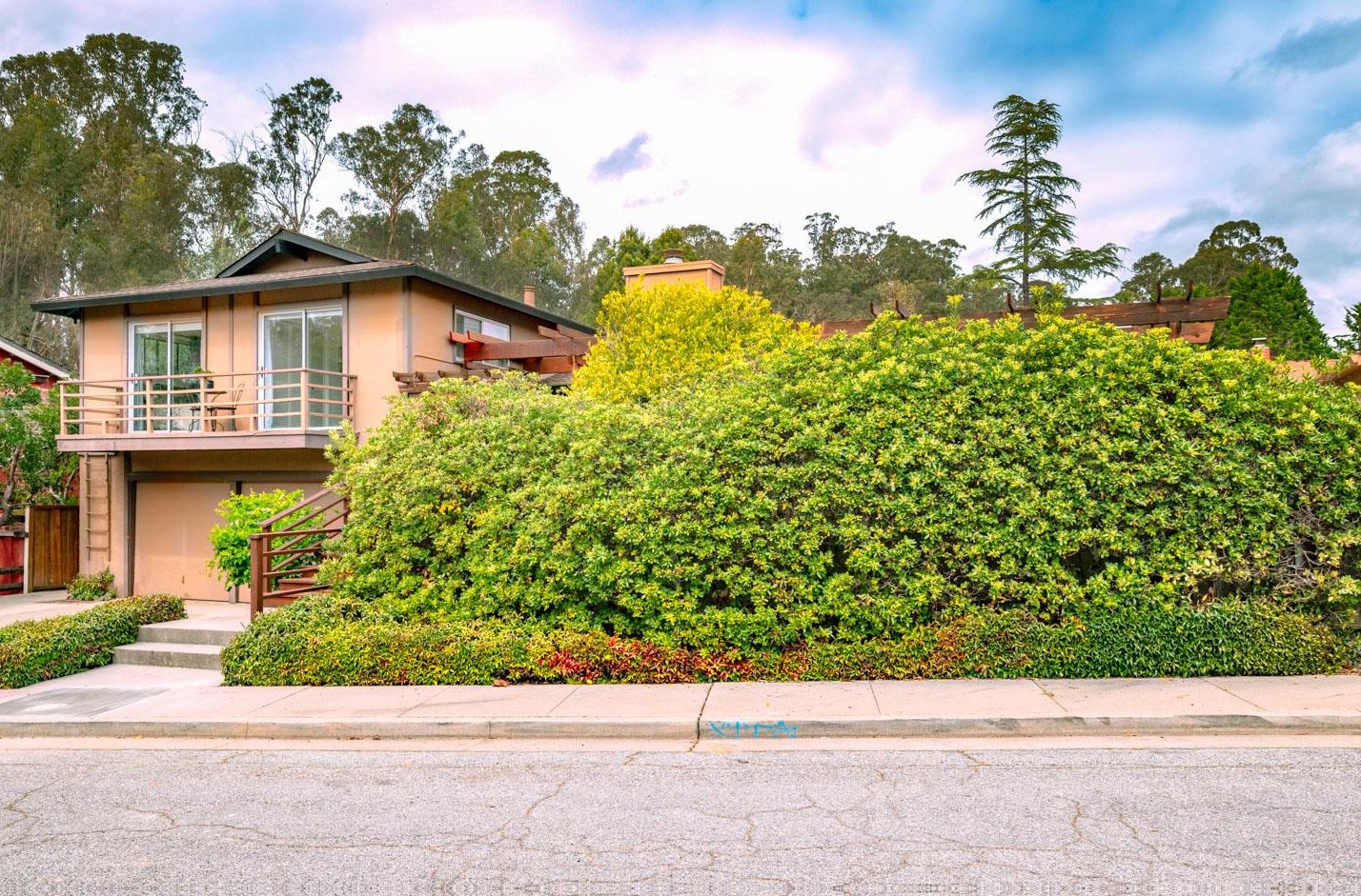 238 Segre Pl, Santa Cruz, CA 95060