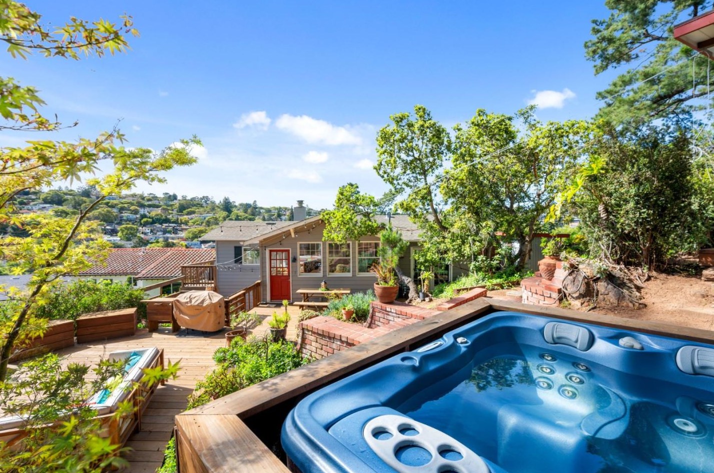 1941 Hillman Ave, Belmont CA  94002-1739 exterior