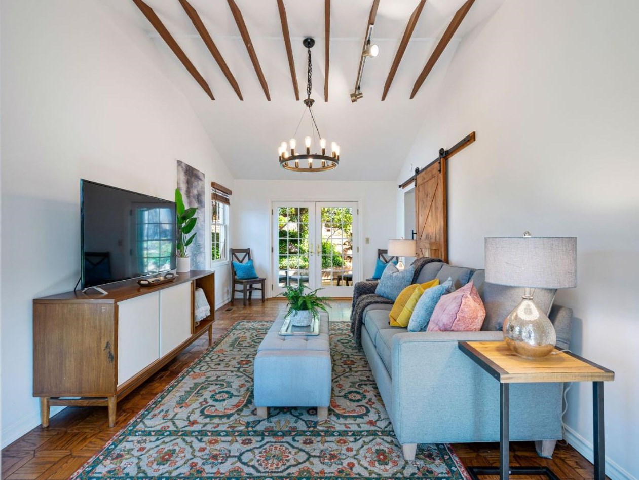 1941 Hillman Ave, Belmont CA  94002-1739 exterior