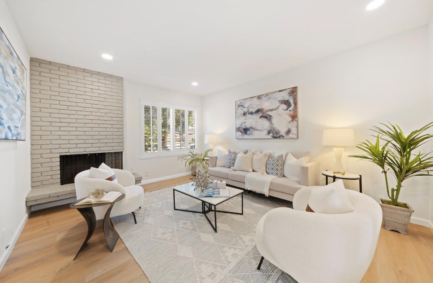 1067 Regency Knoll Dr, San Jose, CA 95129-3041