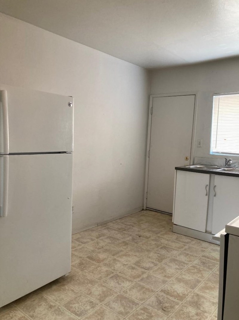 702 Conejo Ave, Modesto CA  95354-4275 exterior