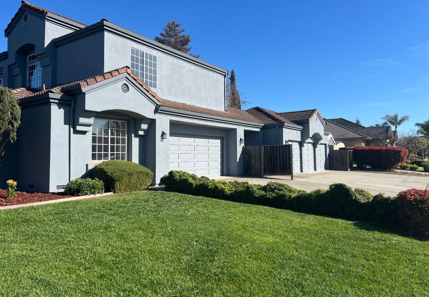 341 Paul Dr, Hollister, CA 95023