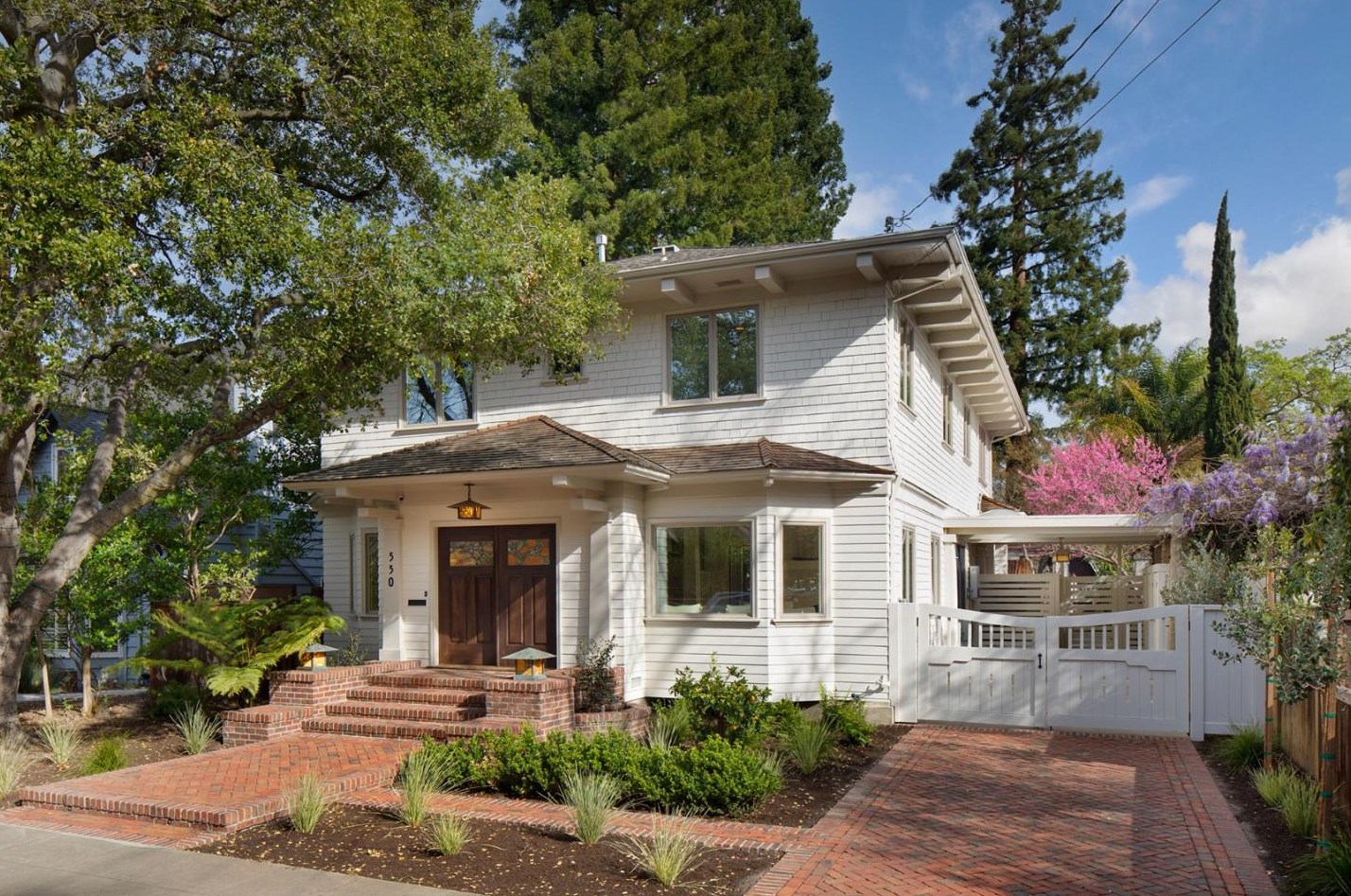 550 Kingsley Ave, Palo Alto, CA 94301