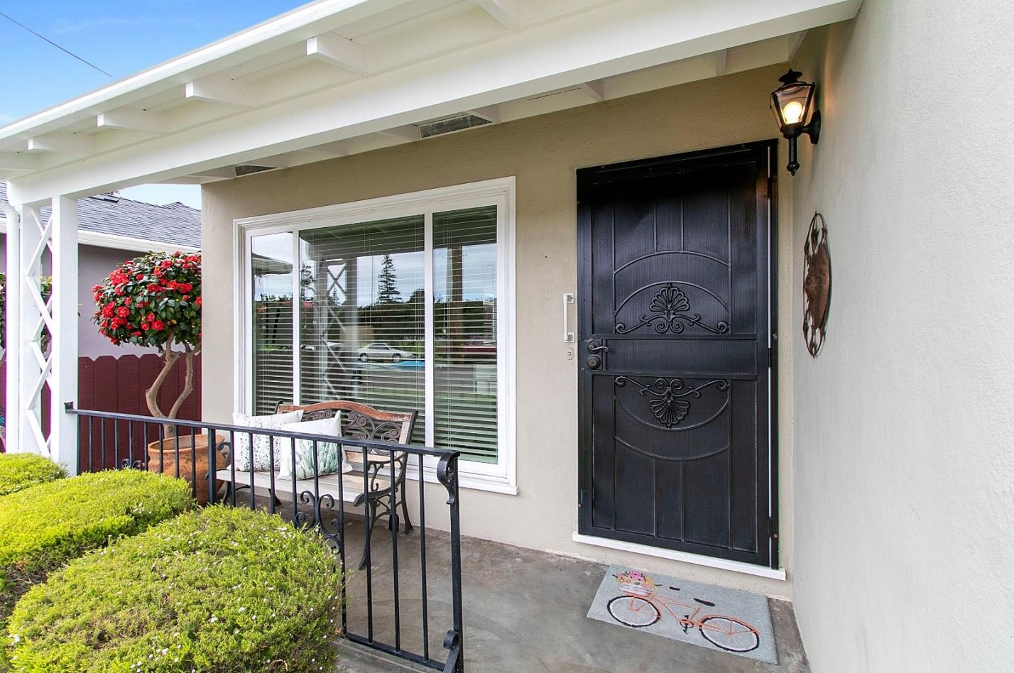 1681 Brittan Ave, San Carlos, CA 94070-3865