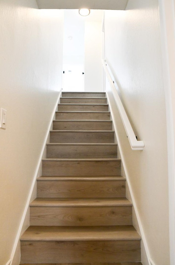 192 Warwick St, Daly City CA  94015-2829 exterior