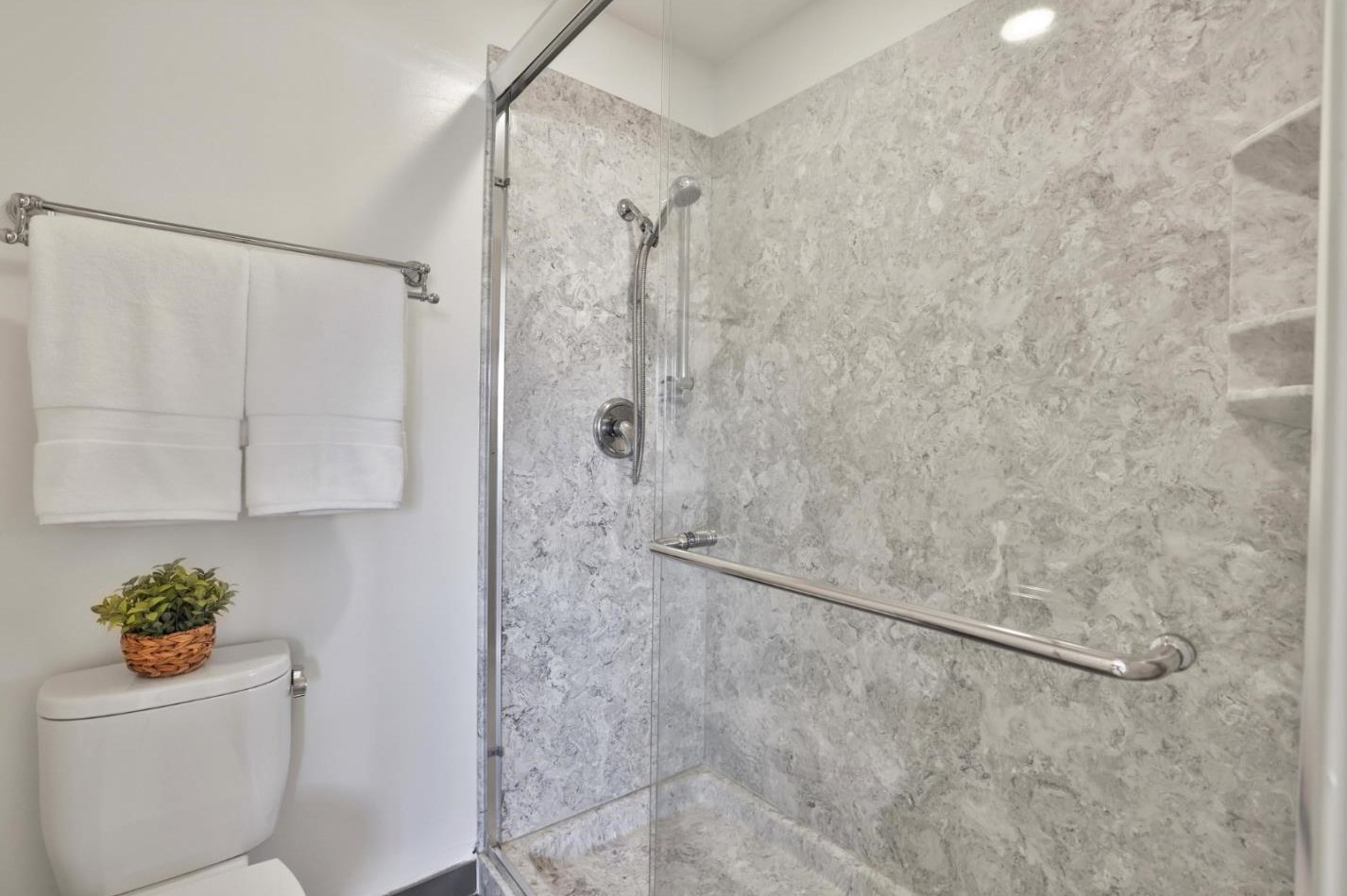 13 Sutter Creek Ln, Mountain View CA  94043-3108 exterior