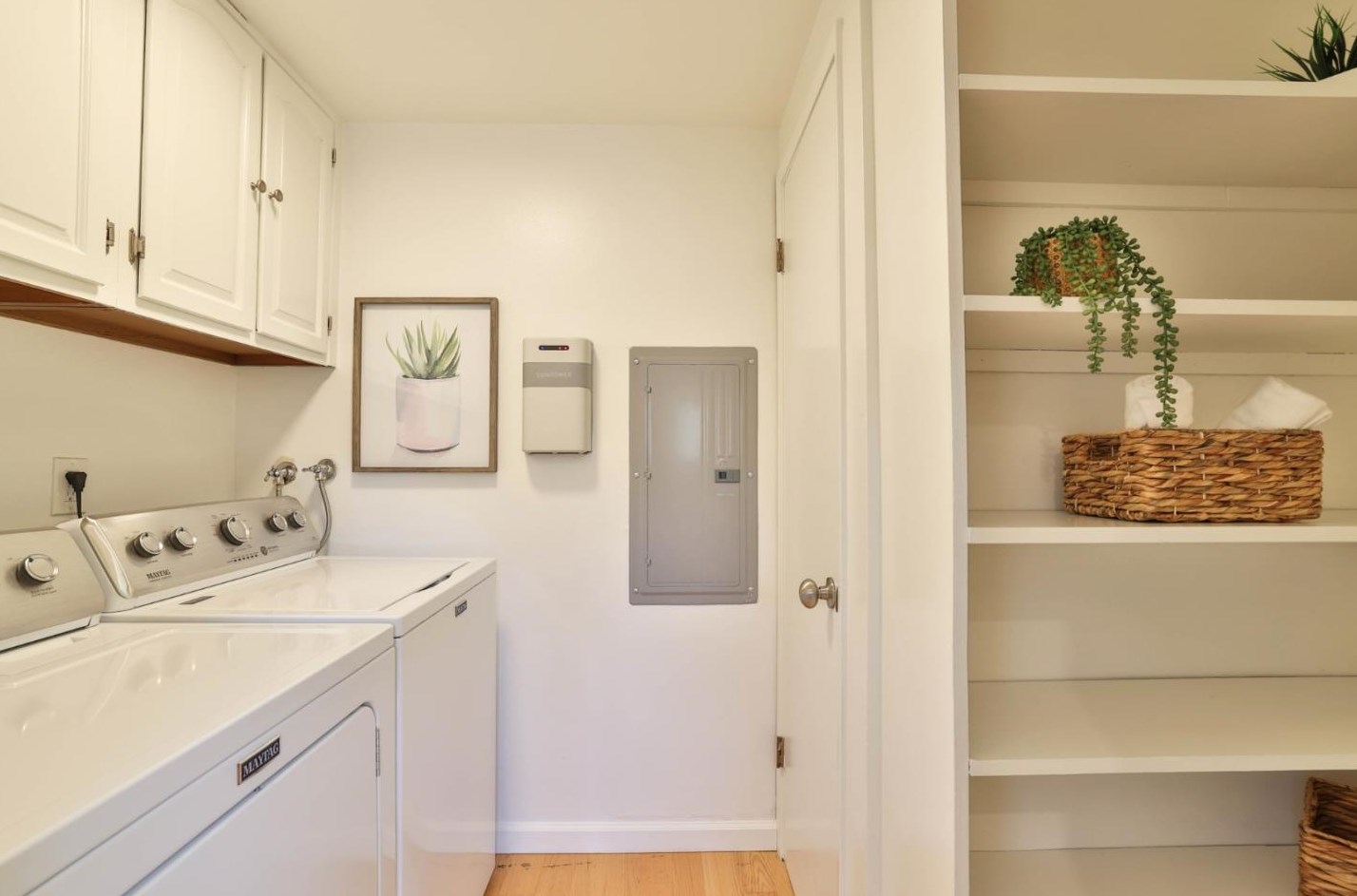 13 Sutter Creek Ln, Mountain View CA  94043-3108 exterior