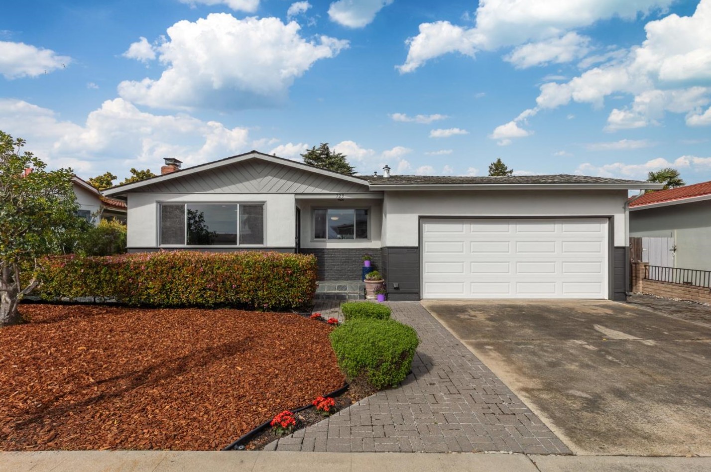 729 Santa Rita St, Sunnyvale, CA 94085-3467