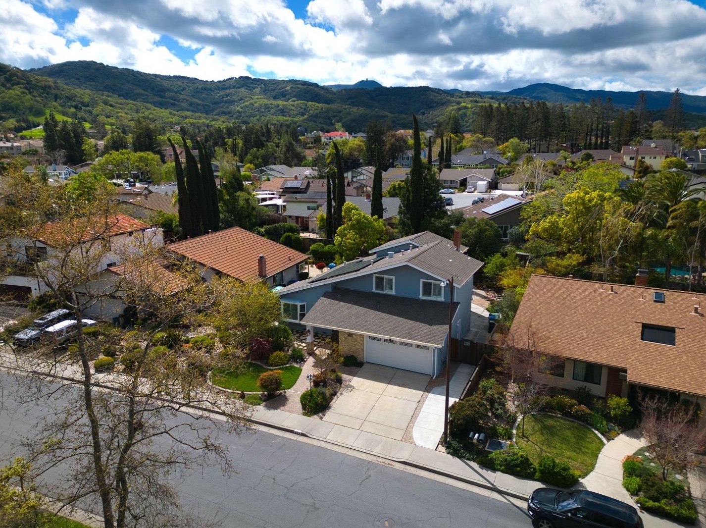 897 Portswood Cir, San Jose, CA 95120-3348