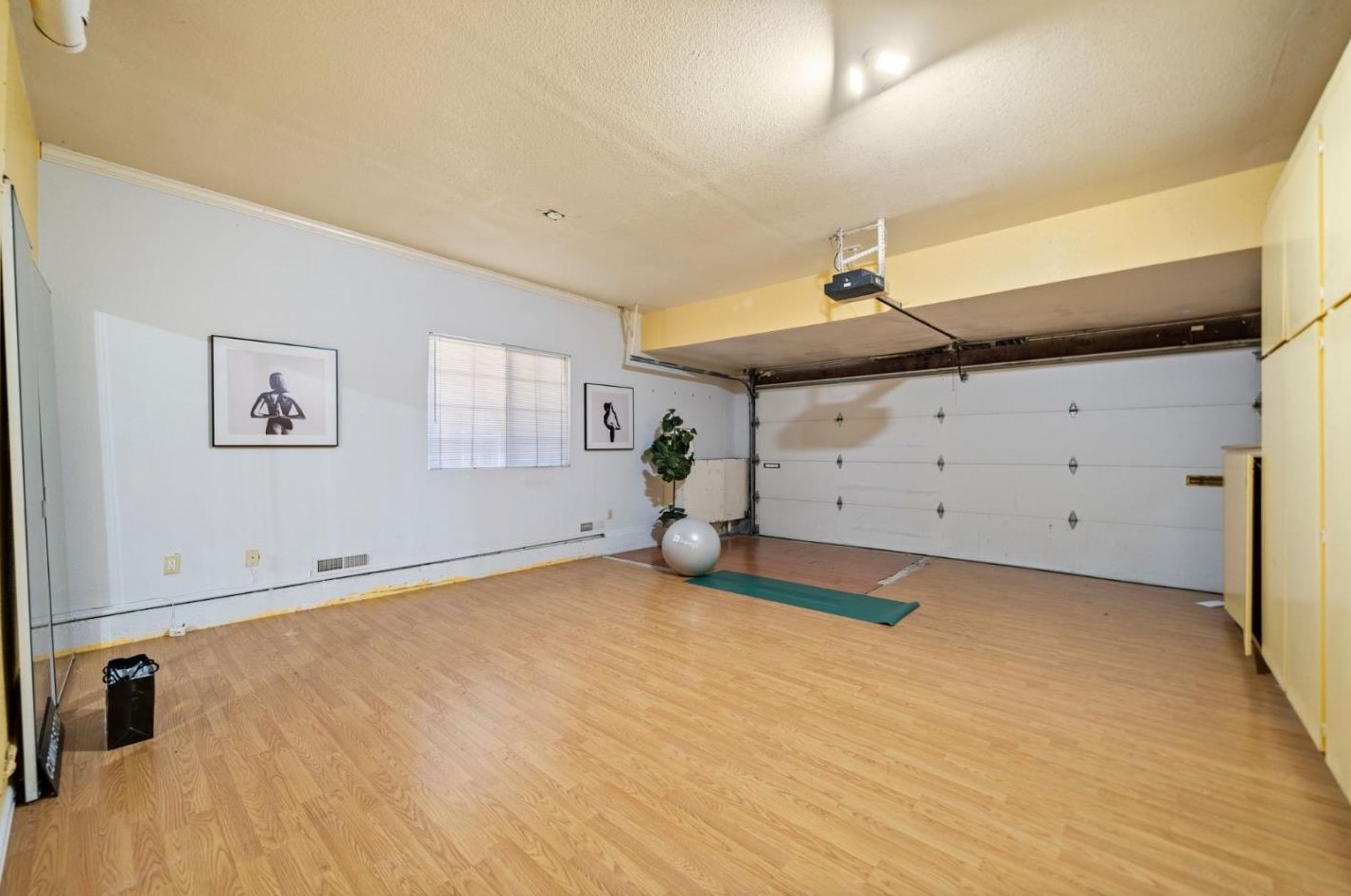 107 Villa Dr, Richmond CA  94806-3768 exterior
