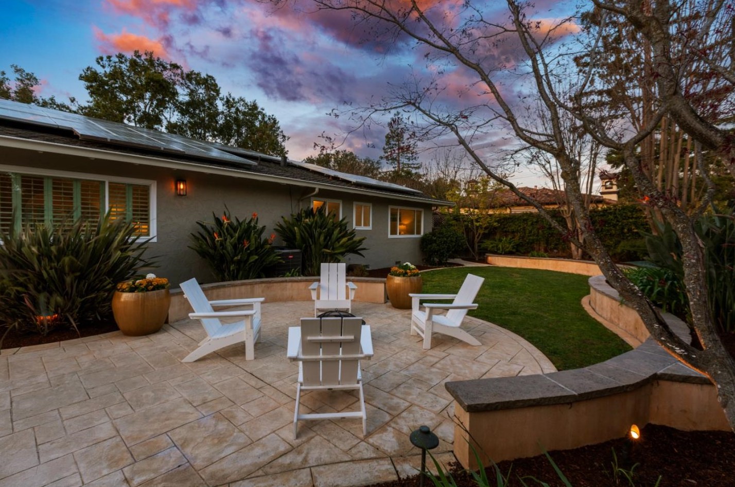 490 Cherry Ave, Los Altos CA 94022-1621 exterior