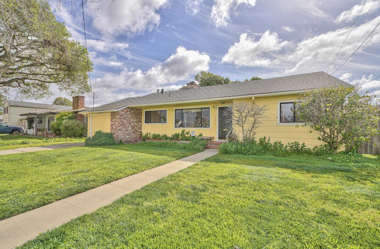 126 San Miguel Ave, Salinas, CA 93901-3057