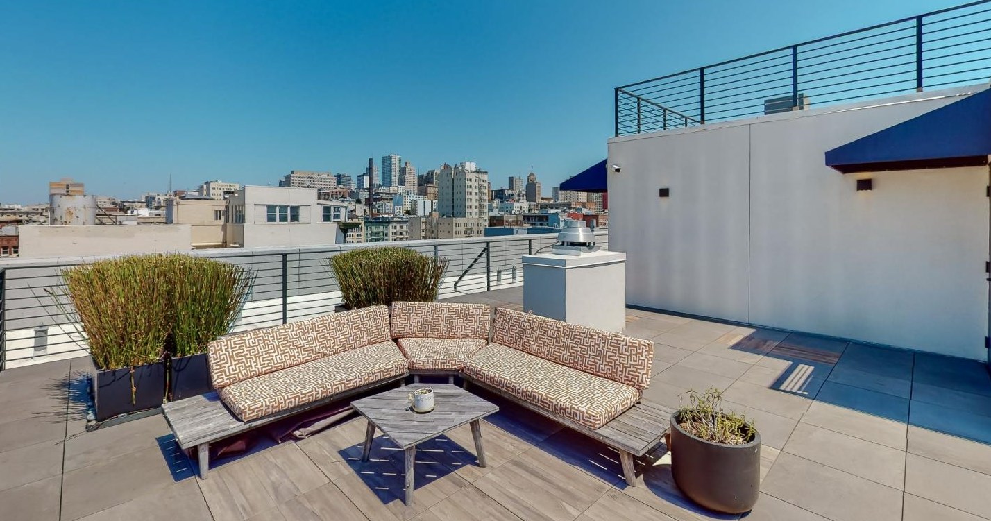 719 Larkin St, San Francisco CA  94109-7116 exterior
