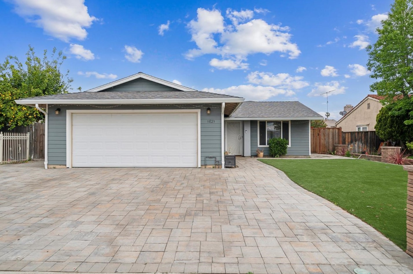 1621 Jessica Way, San Jose, CA 95121-1642