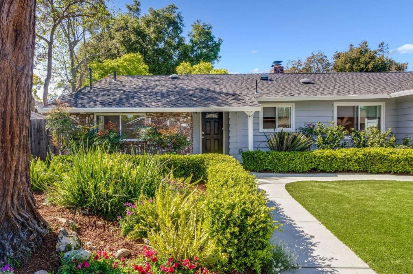 660 Distel Dr, Los Altos, CA 94022-1501
