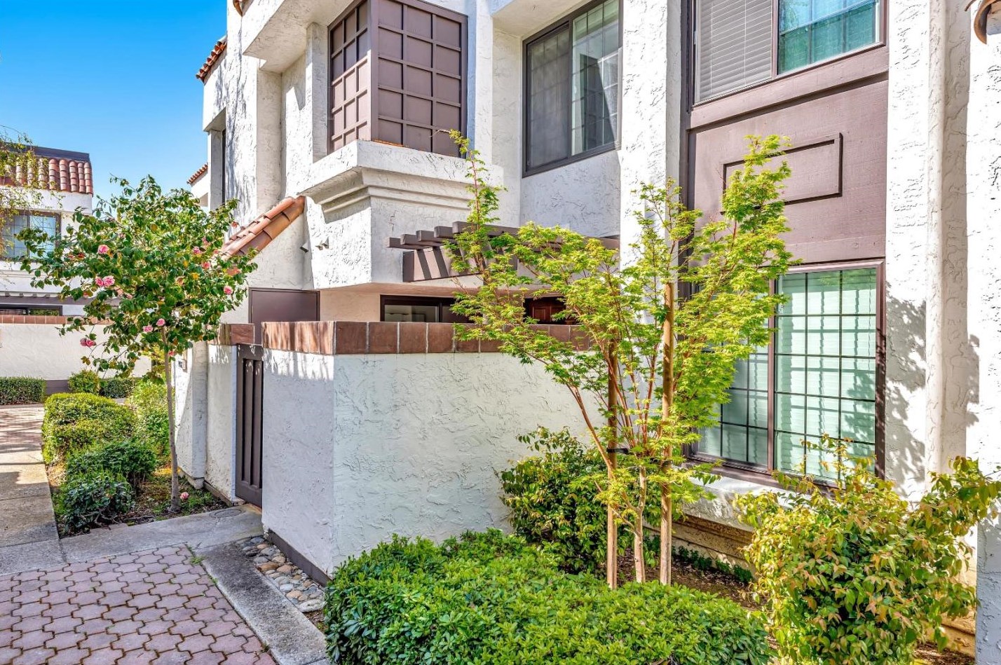 19862 Portal Plaza, Cupertino, CA 95014