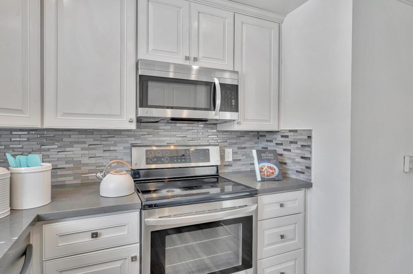 624 Celebration Ct, San Jose CA  95134-2600 exterior