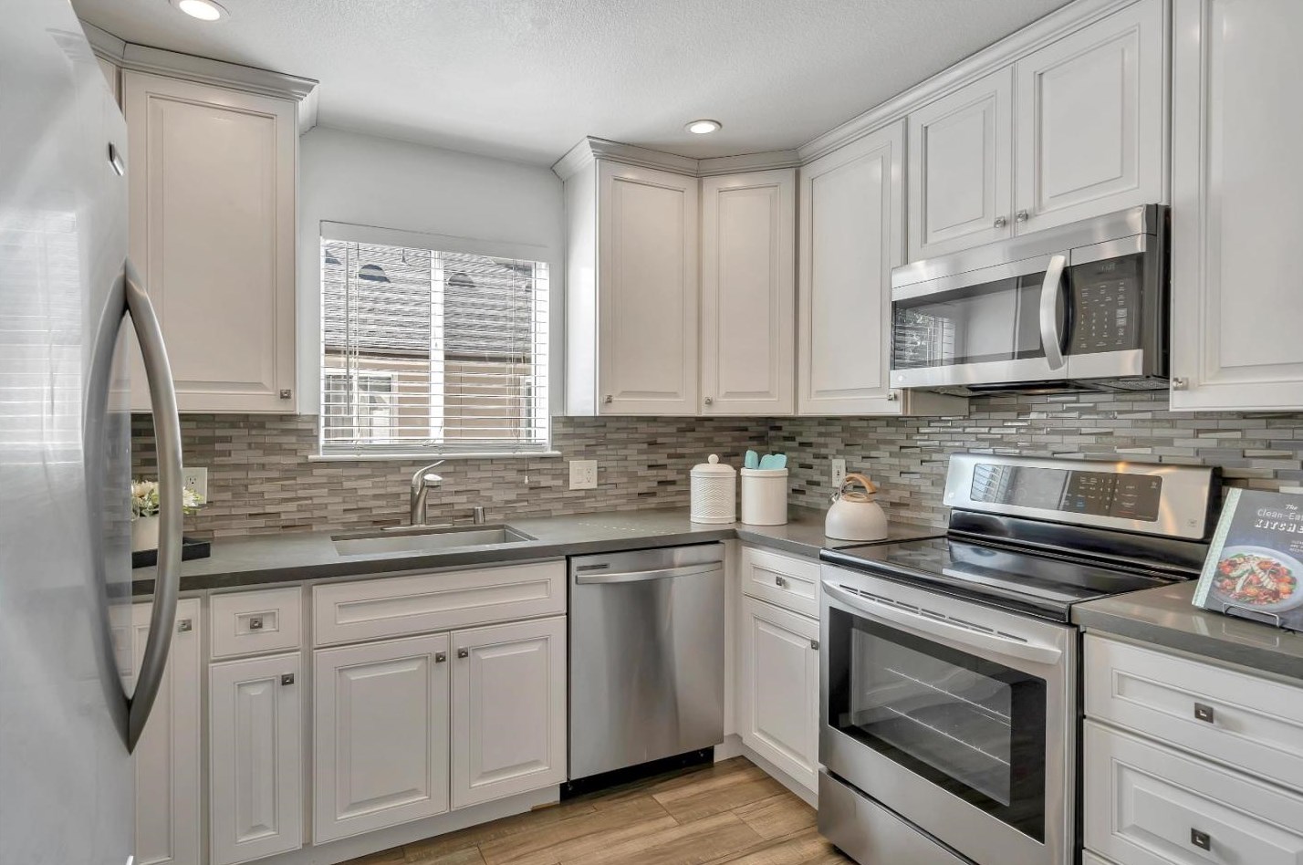 624 Celebration Ct, San Jose CA  95134-2600 exterior