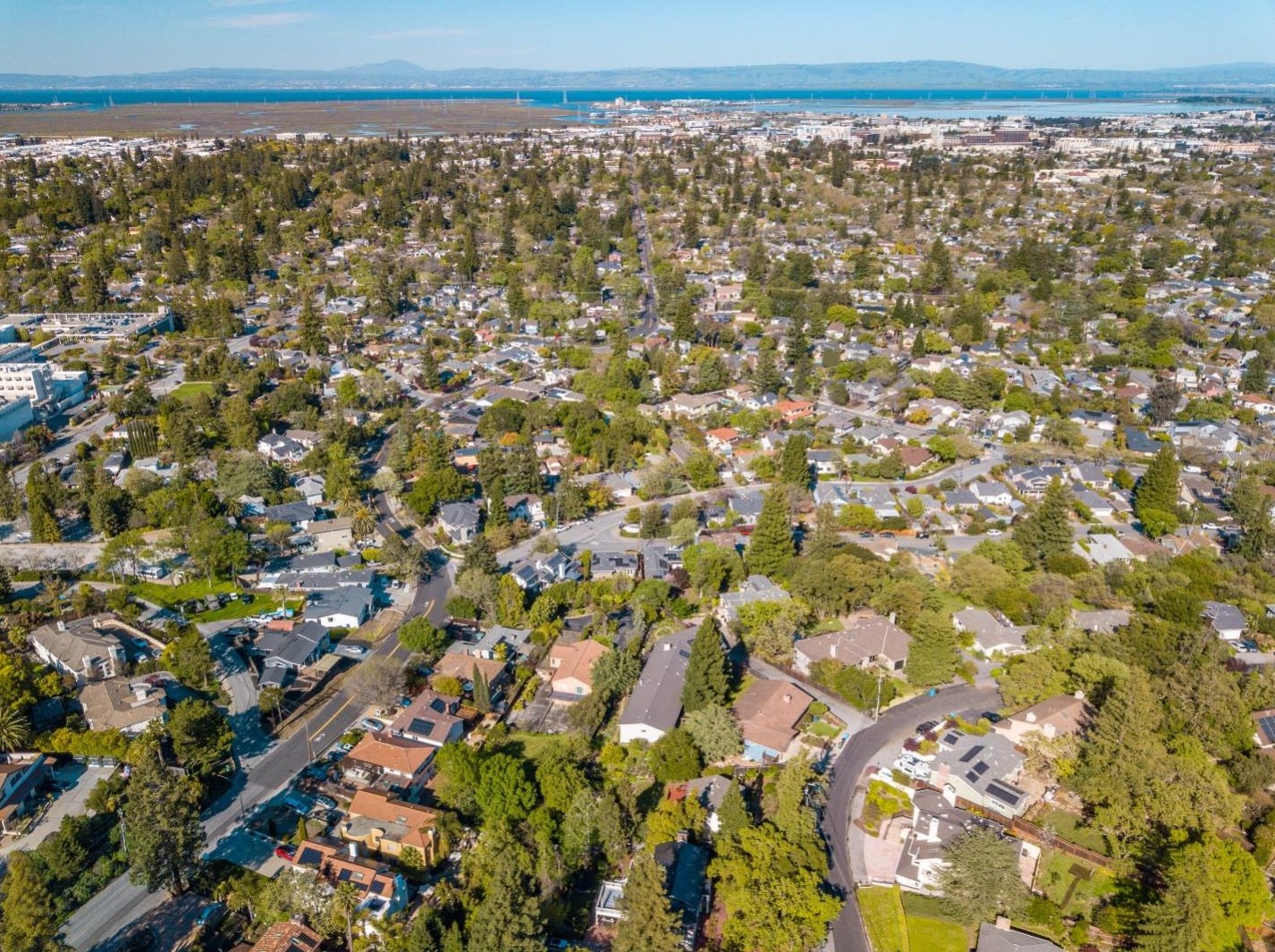 464 Upland Rd, Redwood City CA  94062-2826 exterior