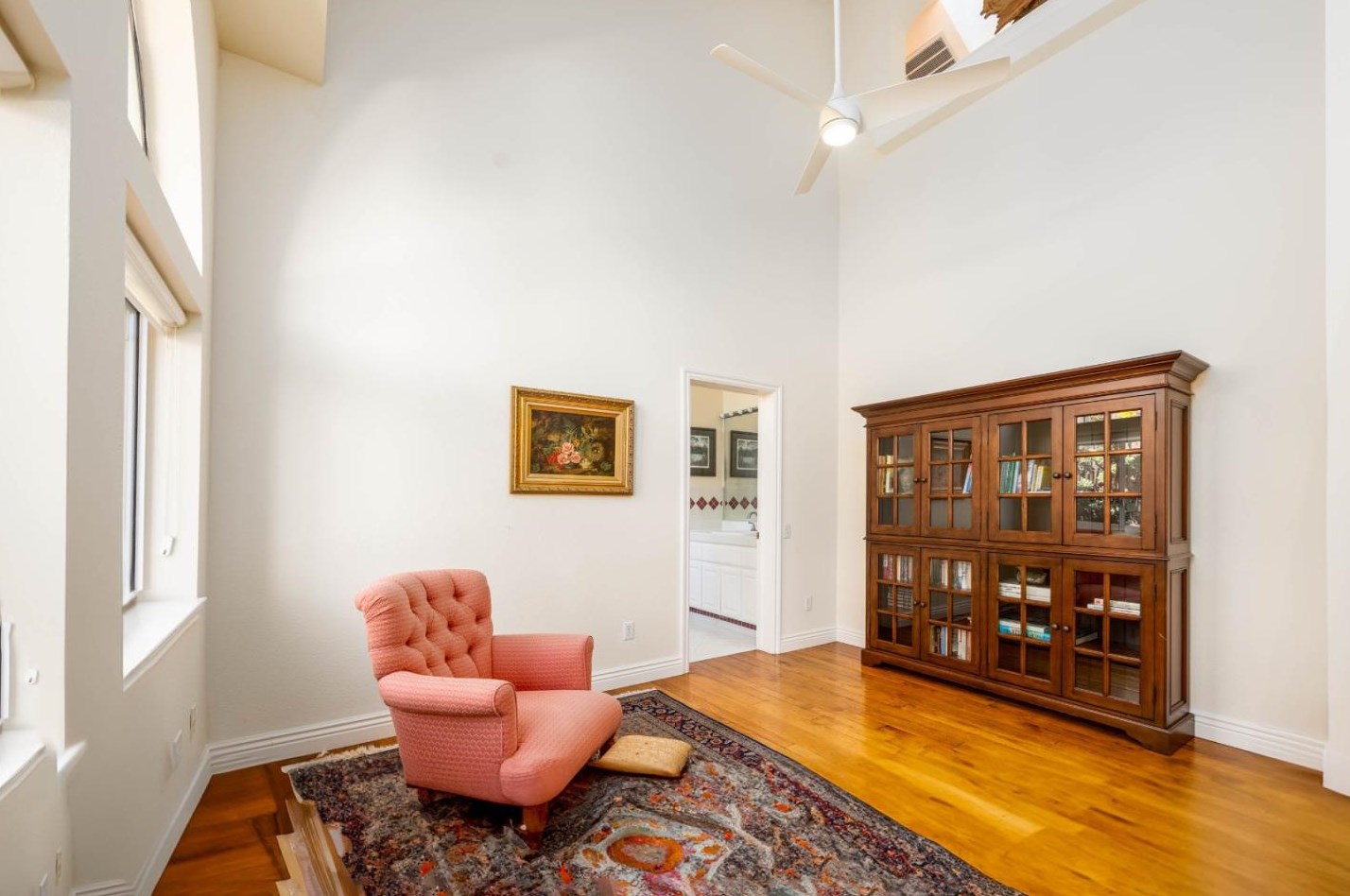 464 Upland Rd, Redwood City CA  94062-2826 exterior