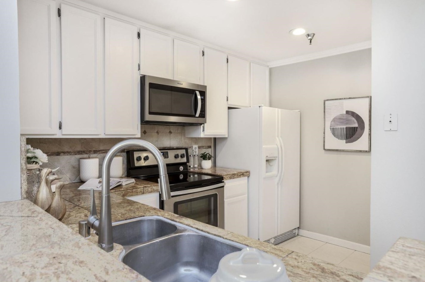 2352 La Terrace Cir, San Jose CA 95123-5316 exterior