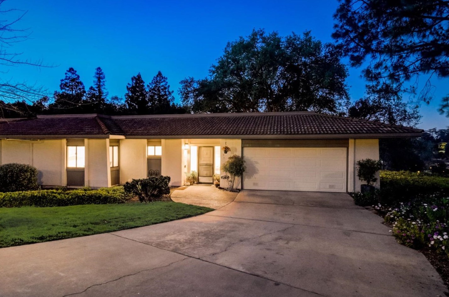11012 Canyon Vista Dr, Cupertino CA  95014-5405 exterior