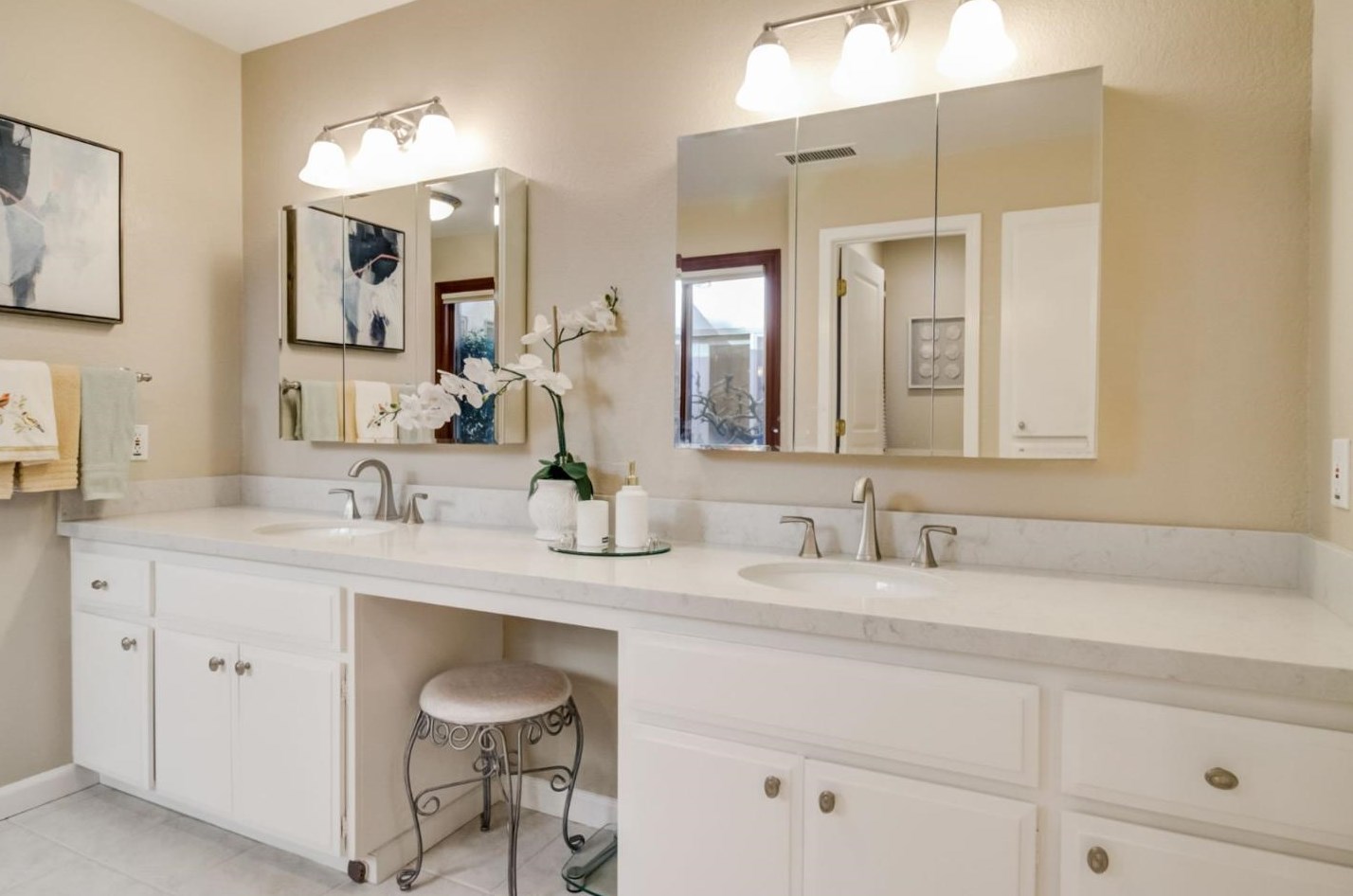 11012 Canyon Vista Dr, Cupertino CA  95014-5405 exterior