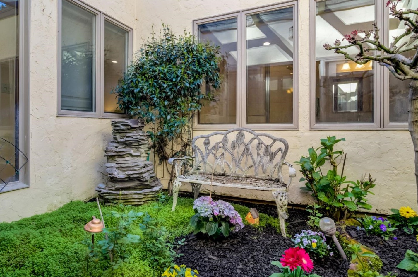 11012 Canyon Vista Dr, Cupertino CA  95014-5405 exterior