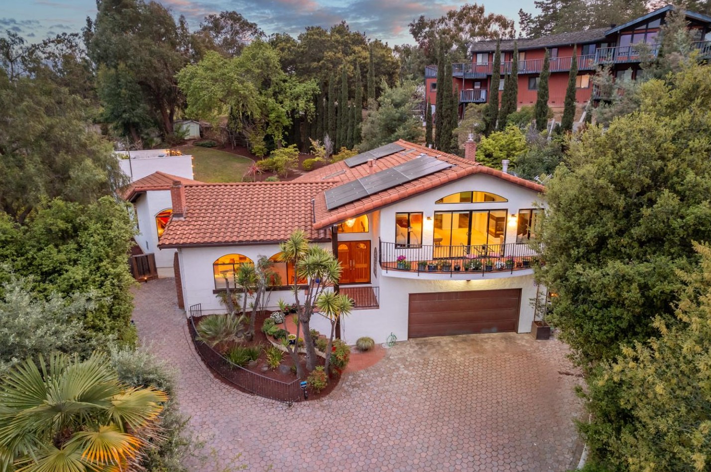 2292 Mimosa Ct, Los Altos, CA 94024
