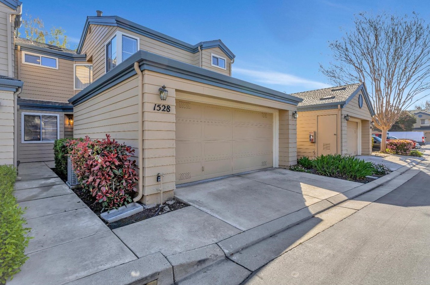 1528 Fairway Green Cir, San Jose, CA 95131-3203