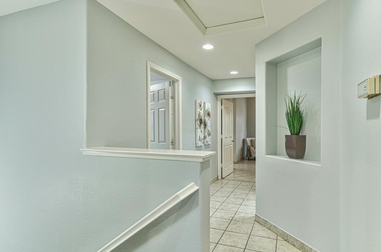 101 Beresini Ln, Hollister CA  95023-9068 exterior