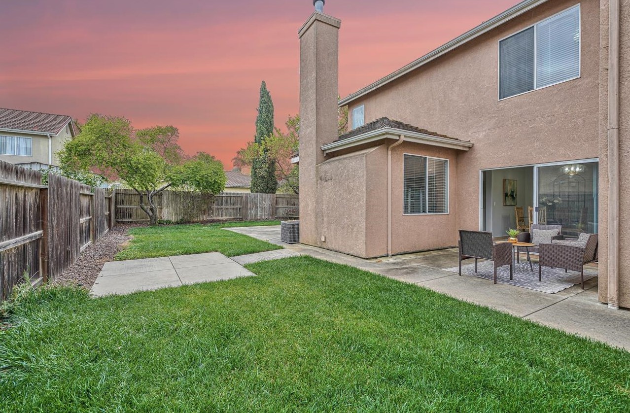 101 Beresini Ln, Hollister CA  95023-9068 exterior