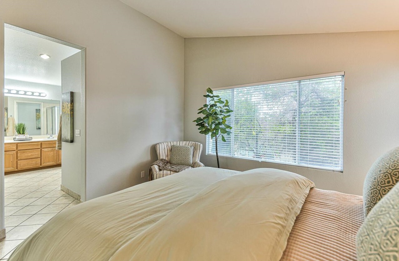 101 Beresini Ln, Hollister CA  95023-9068 exterior