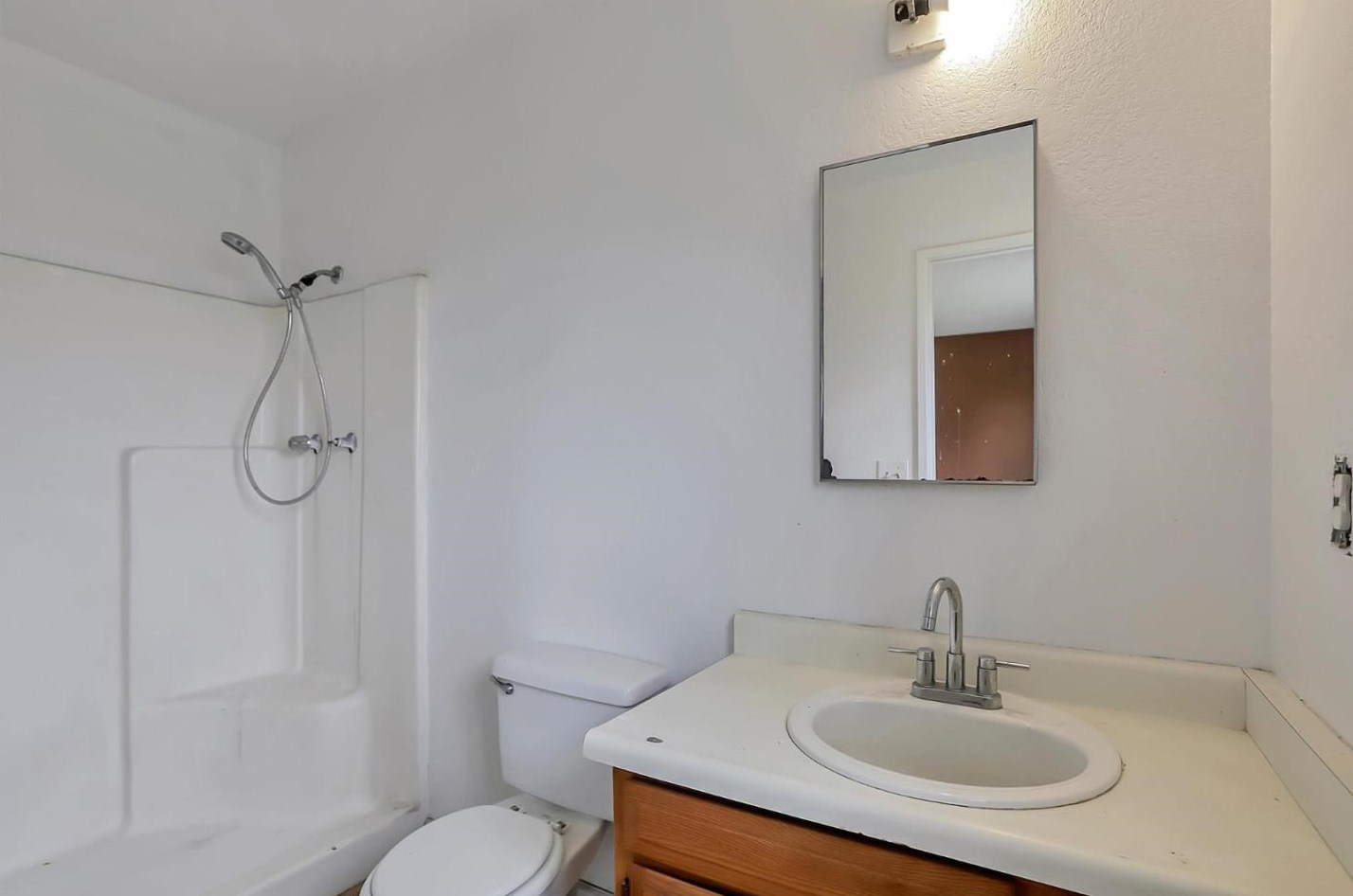 50 Almond Ct, Hollister CA  95023-3548 exterior