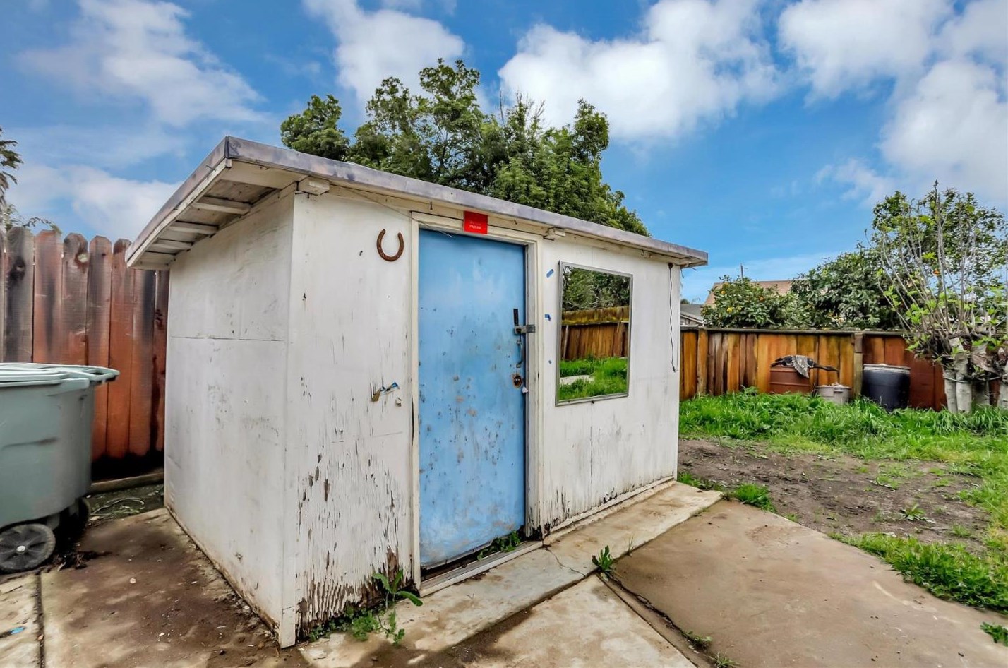 50 Almond Ct, Hollister CA  95023-3548 exterior