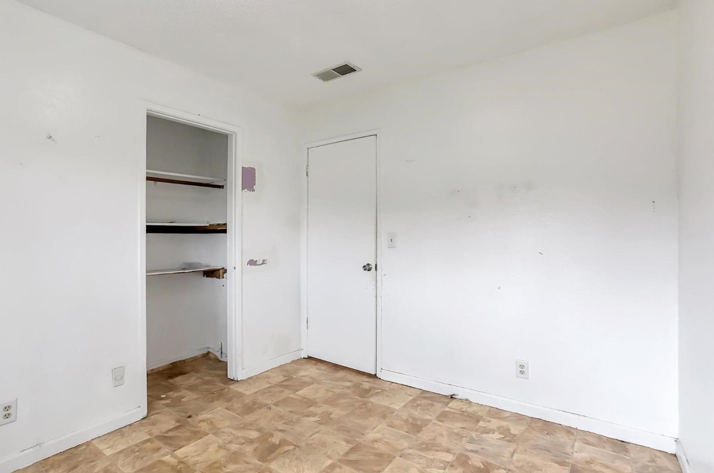 50 Almond Ct, Hollister CA  95023-3548 exterior