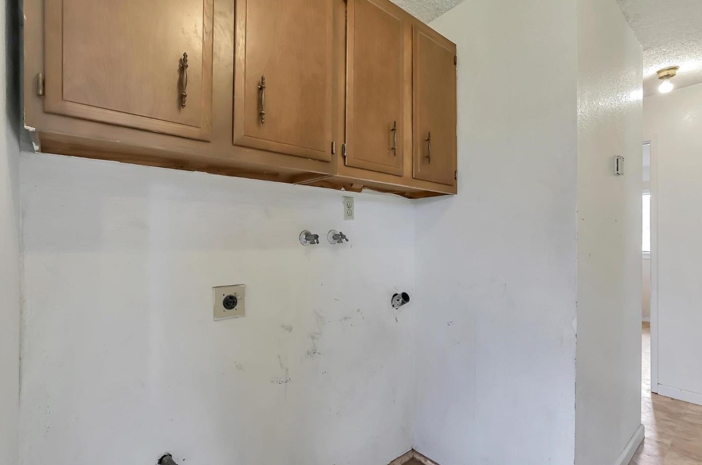 50 Almond Ct, Hollister CA  95023-3548 exterior