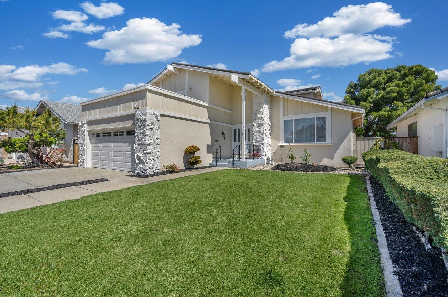 1063 Pensacola St, San Mateo, CA 94404-3530
