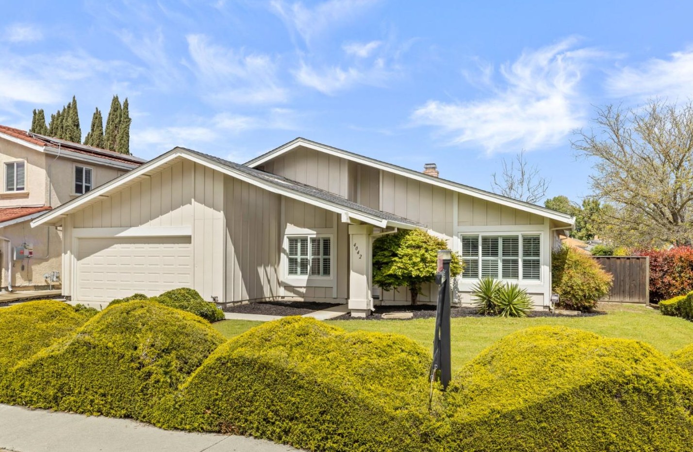 4042 Tuers Rd, San Jose, CA 95121-2654