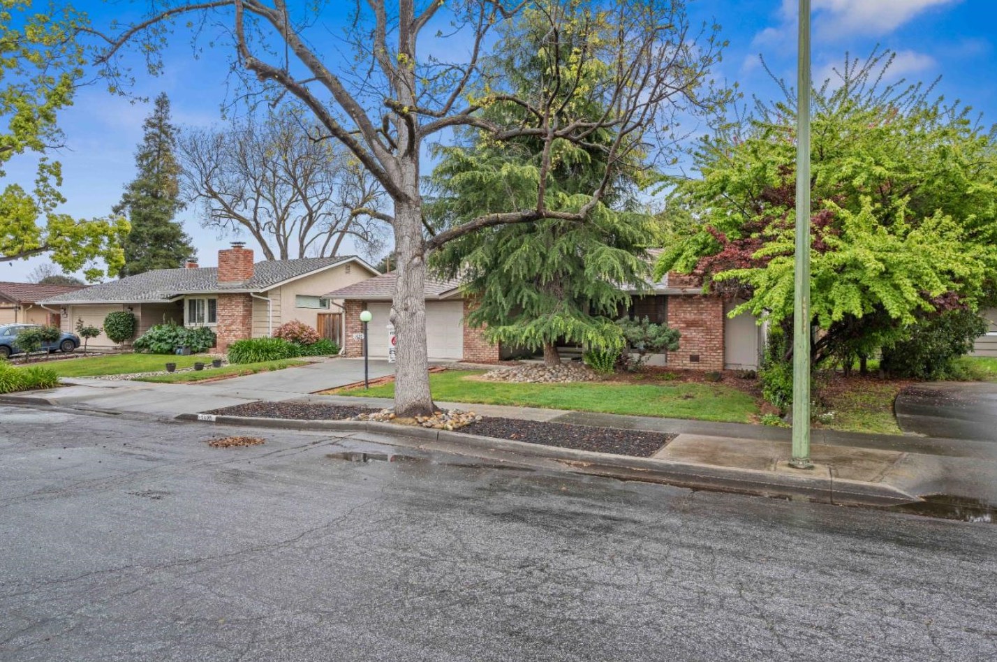1620 Glenfield Dr, San Jose, CA 95125-5026