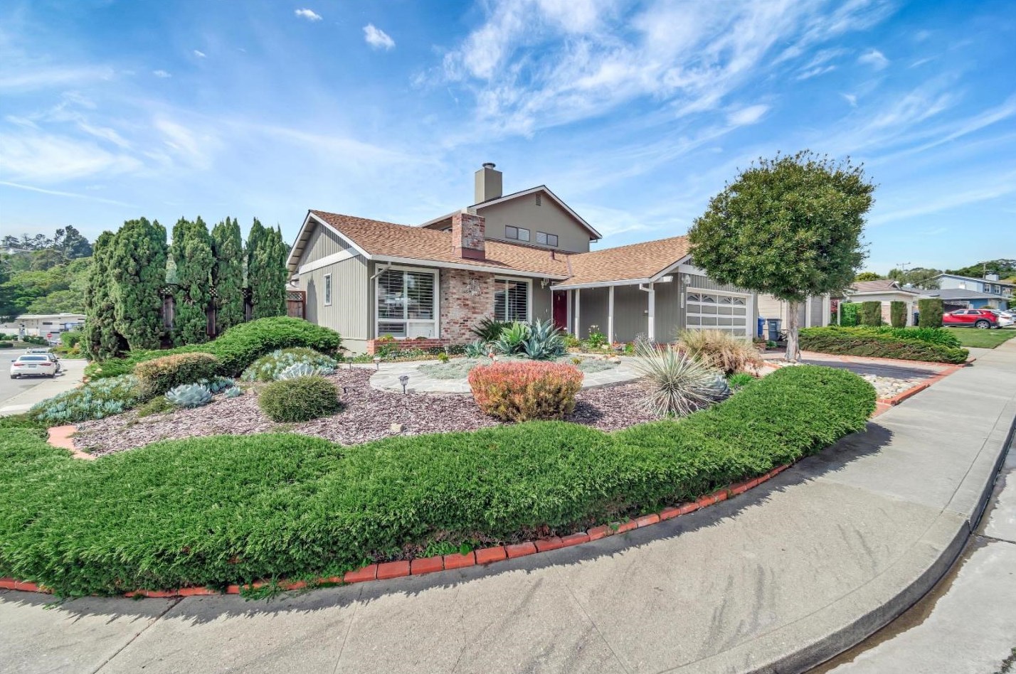 1101 Fernwood Dr, Millbrae, CA 94030