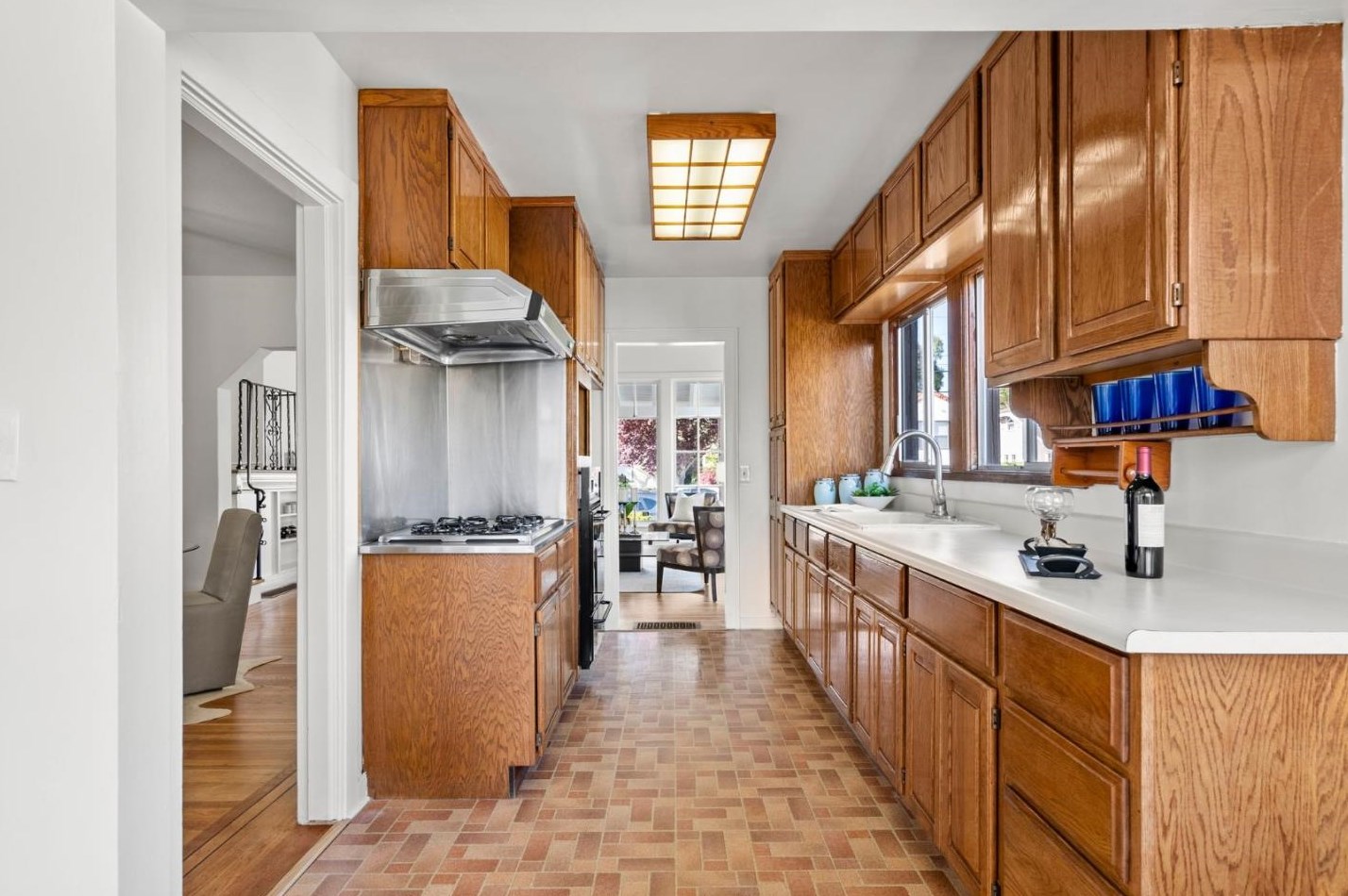 1151 Cleveland St, Redwood City CA  94061-2234 exterior