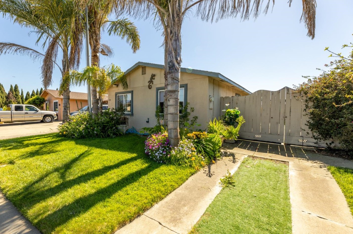 1204 Caoba Way, Salinas, CA 93905-1207