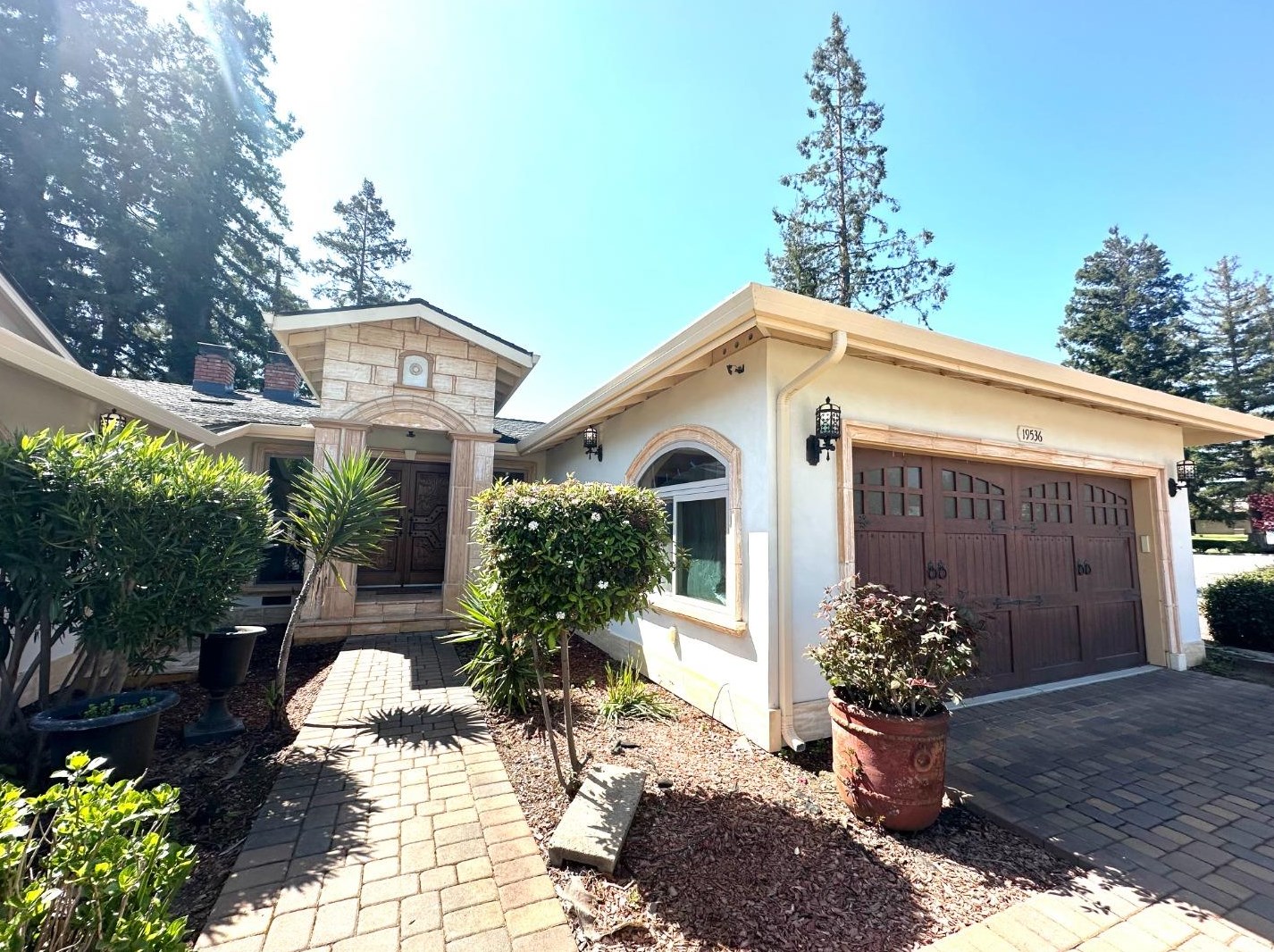 19536 Eric Dr, Saratoga, CA 95070