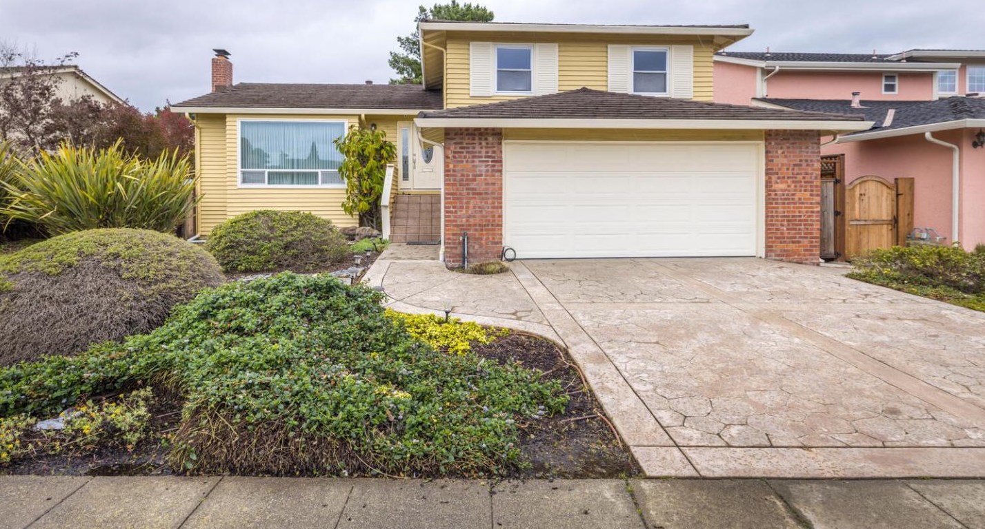 850 Haddock St, San Mateo, CA 94404-1925