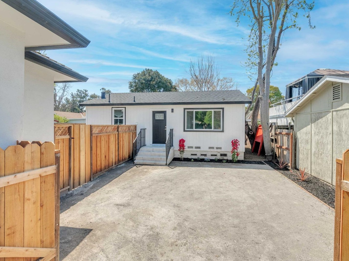 209 19 St, San Jose CA 95116-2710 exterior