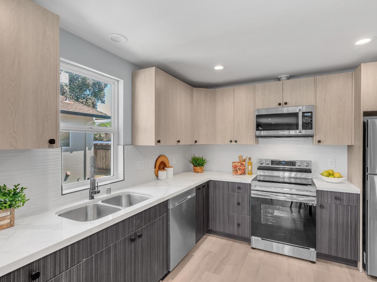 209 19 St, San Jose CA 95116-2710 exterior