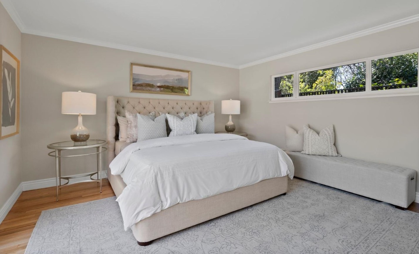 20392 Manoa Ct, Saratoga CA  95070-4909 exterior