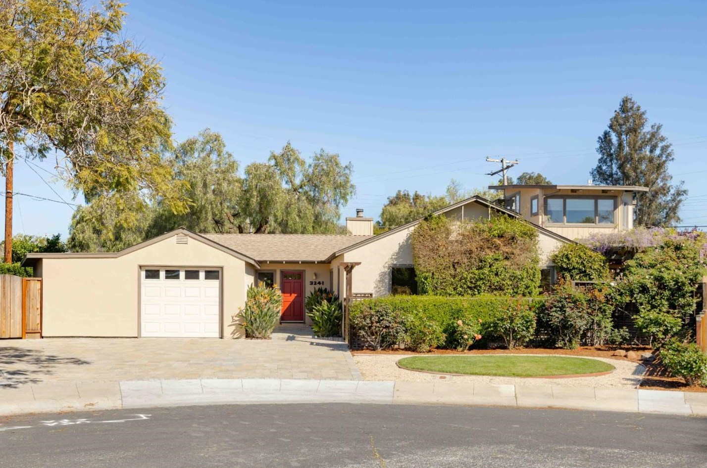 3241 Greer Rd, Palo Alto, CA 94303-4029